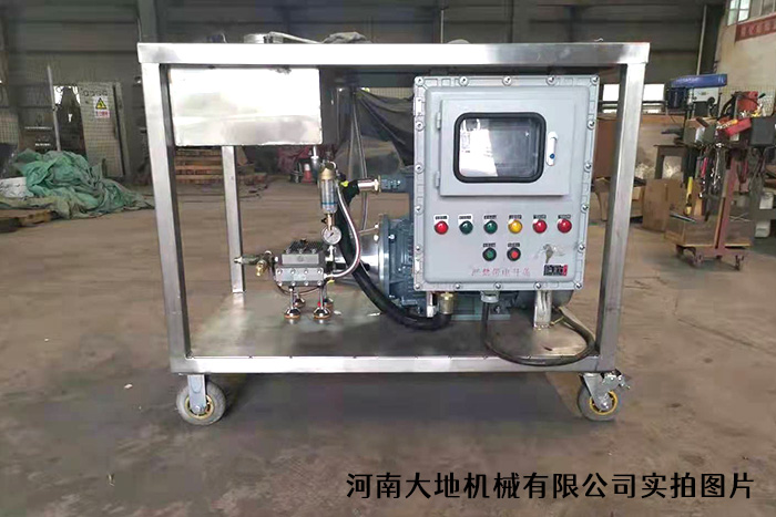 工業(yè)設(shè)備、鋼結(jié)構(gòu)、油污、氧化皮清洗機(jī)